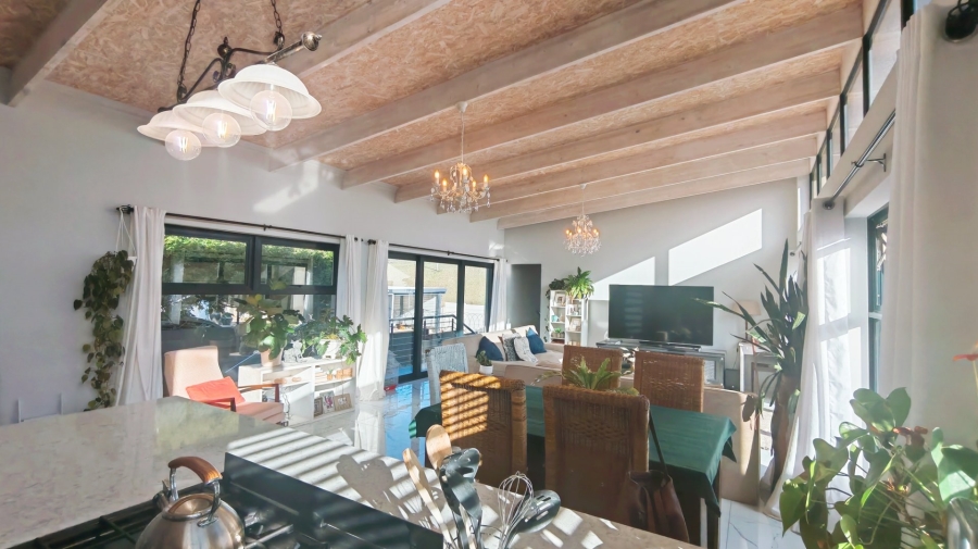 3 Bedroom Property for Sale in Hartenbos Heuwels Western Cape